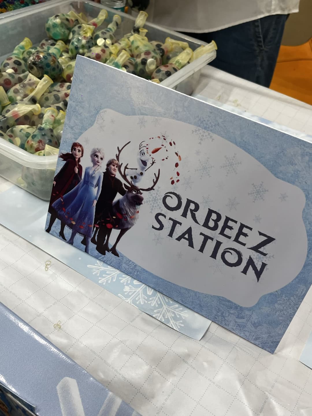 Frozen - Image 10