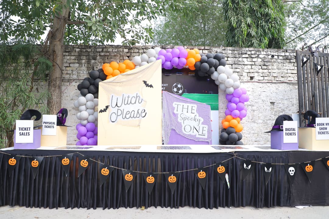 Halloween - Image 11