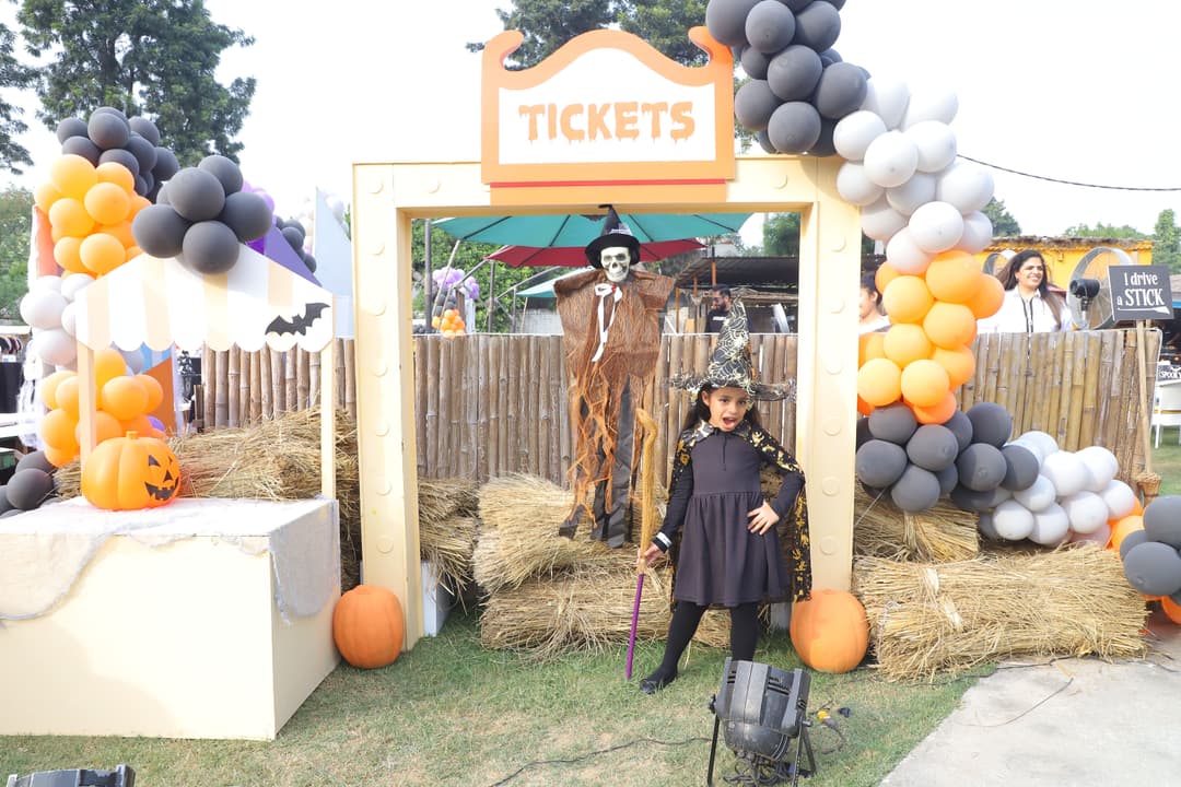 Halloween - Image 29